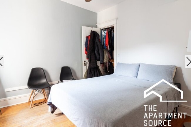 Building Photo - 908 W Belle Plaine Ave