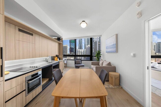 Building Photo - 225 N Miami Ave