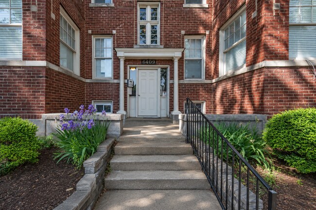 Building Photo - 6409 Enright