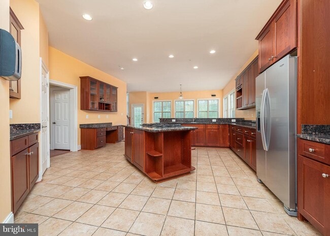 Foto del edificio - 12878 Lime Kiln Rd