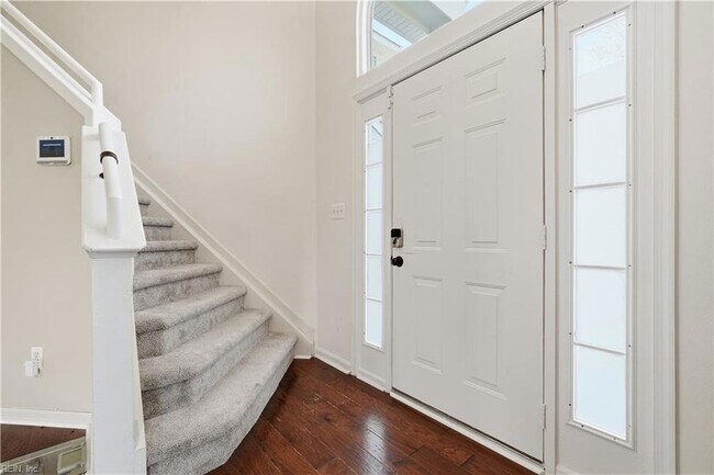 Foto del edificio - 1721 Chestwood Dr