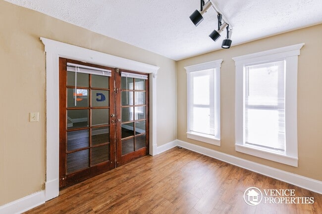 Foto del edificio - 4 Bedroom on OSU Campus