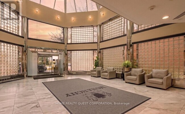 Building Photo - 325 Webb Dr
