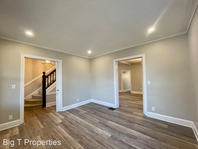 Building Photo - 4 br, 2 bath House - 3013 N Washington Street