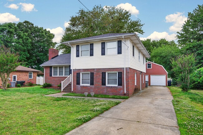 Photo - 62 Cline Dr (Hampton, VA) House