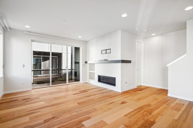 Foto del edificio - 508 237th St SE