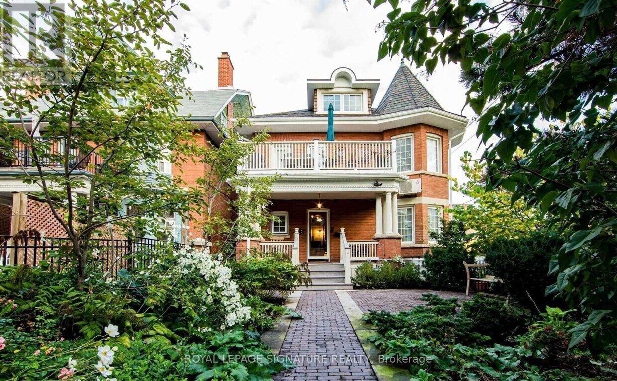 Primary Photo - 1-1 Maynard Ave