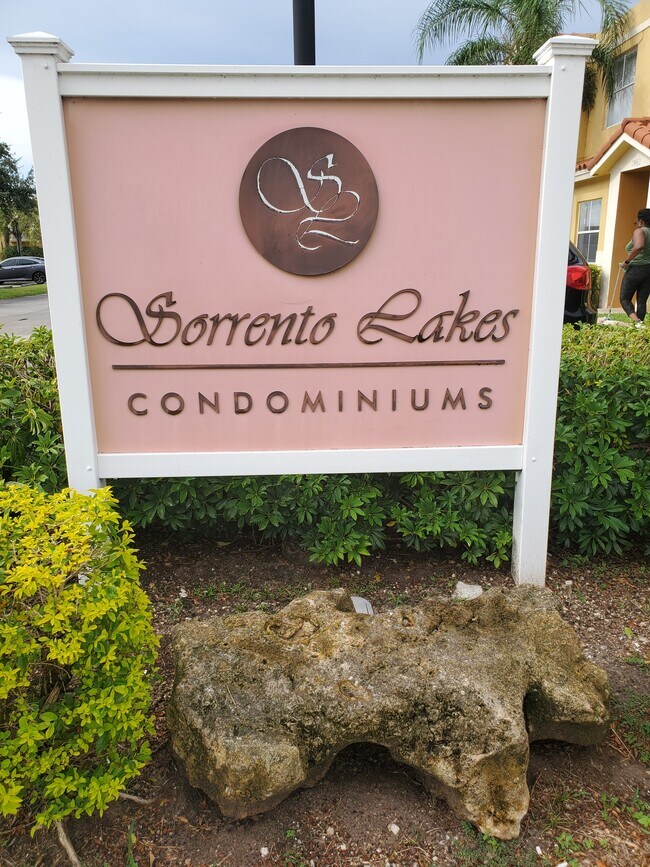 Foto del edificio - 3845 NW 90th Ave