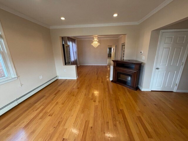 Foto del edificio - 241 Lexington St