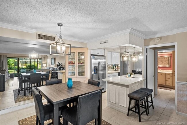 Building Photo - 3792 NE Ocean Blvd