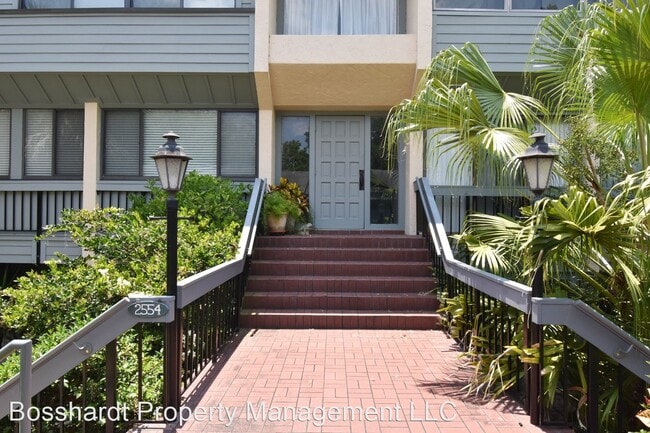 Building Photo - 3 br, 2 bath House - 2550 SW 14th Drive