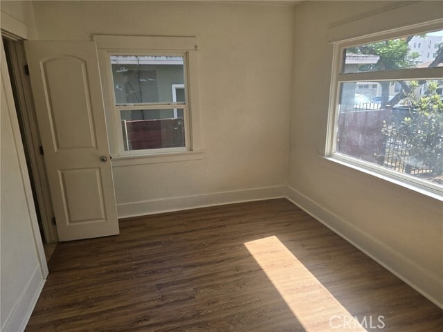 Foto del edificio - 2538 Elm Ave