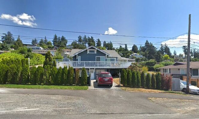 Street view - 2832 W Mercer Way