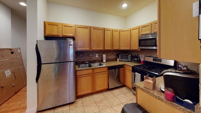 Photo - 1805 Carpenter St Apartment