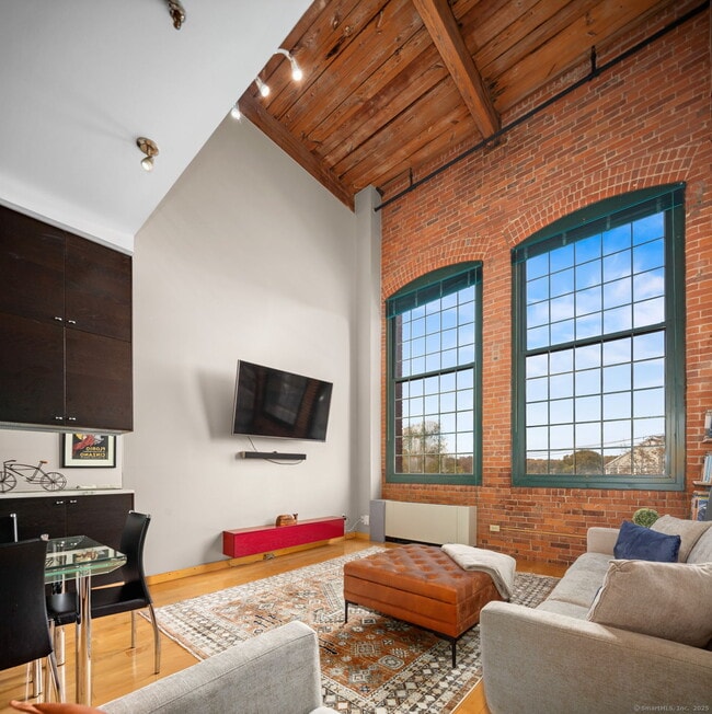 Foto del edificio - 25 Grand St