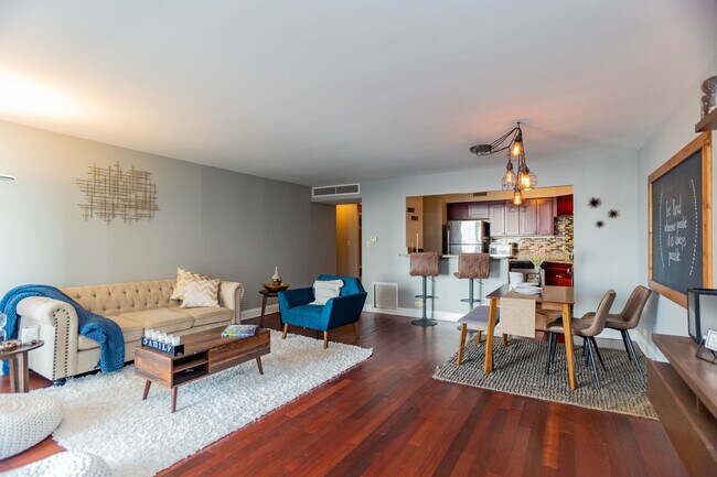 Foto del edificio - 6033 N Sheridan Rd