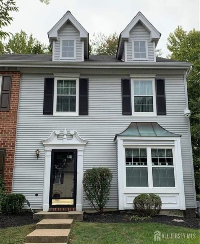 Building Photo - 24 Albury Way