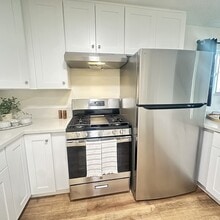 Building Photo - 8267 Roy St