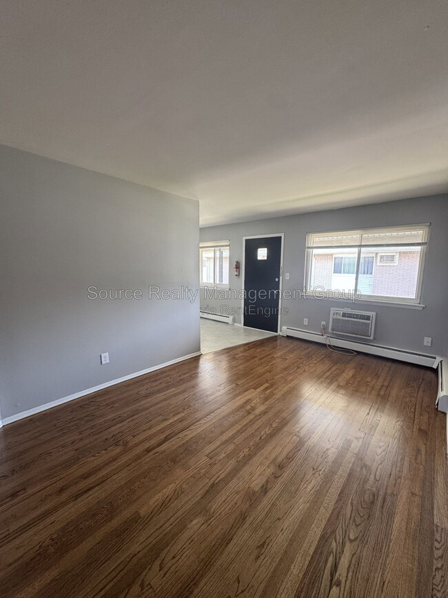 Building Photo - 580 Harrison Blvd