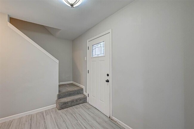 Building Photo - 2511 Anthony-Hay Ln