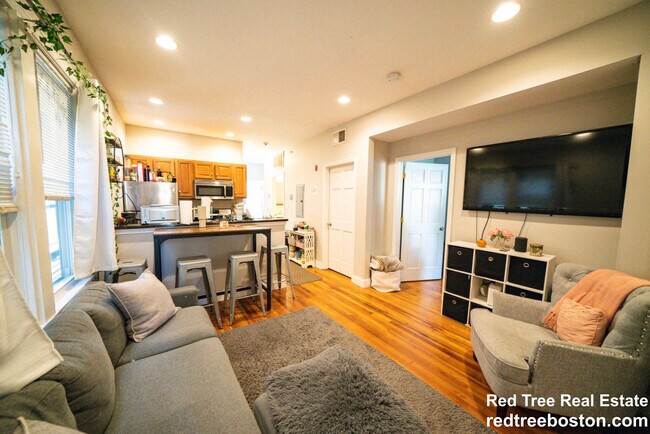 Building Photo - 3 Alleghany St