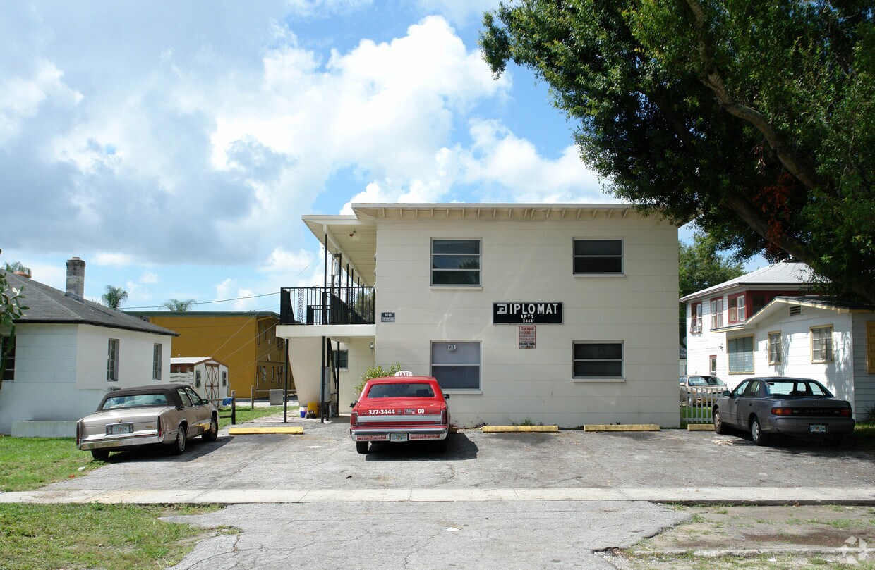 Building Photo - 3444 9th Ave N