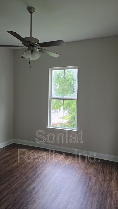 Foto del edificio - 8900 Forshey St