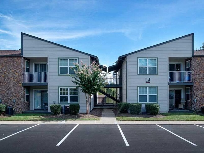 Foto del edificio - Ventana at the Lake Apartments