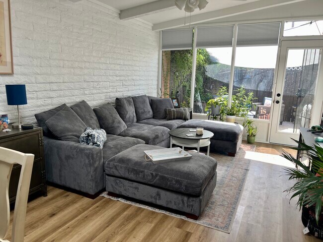 Foto del edificio - 3046 N 32nd St