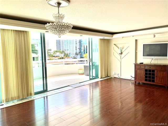 Foto del edificio - 1341 Kapiolani Blvd