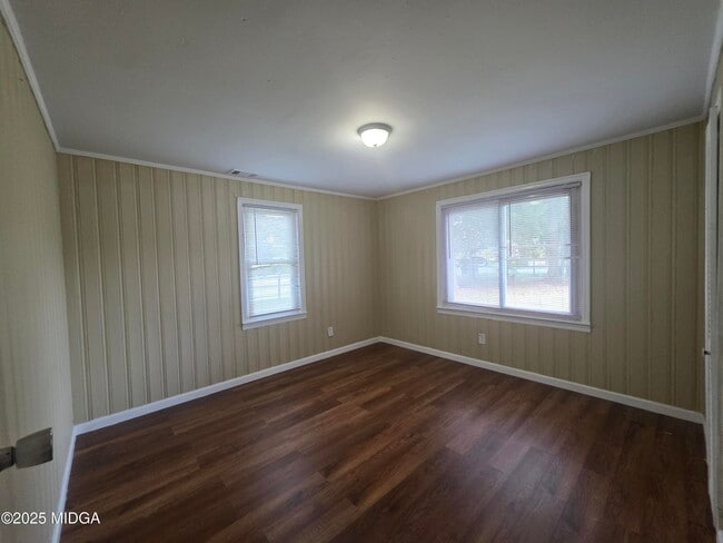 Foto del edificio - 811 Lewis St