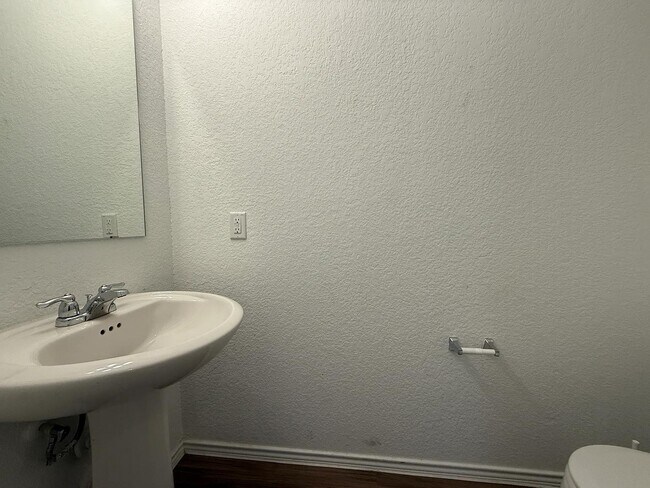 Foto del edificio - 237 Majestic Cedar Dr