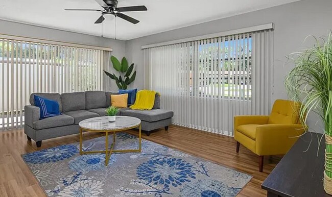 Foto del edificio - 3538 Silver Pine Ct