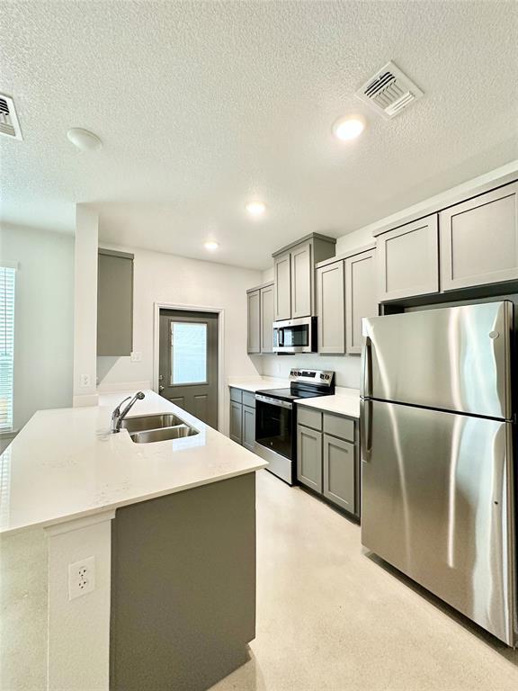 Foto del edificio - 2321 Ocean Ave