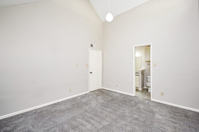 Foto del edificio - 2300 Old Spanish Trl