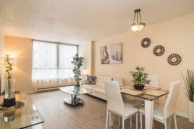 Building Photo - 1220 Rue Berger