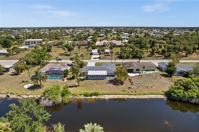Foto del edificio - 230 Annapolis Ln