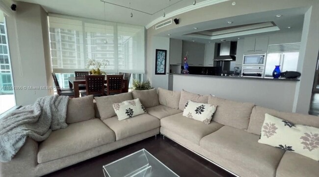 Building Photo - 10295 Collins Ave