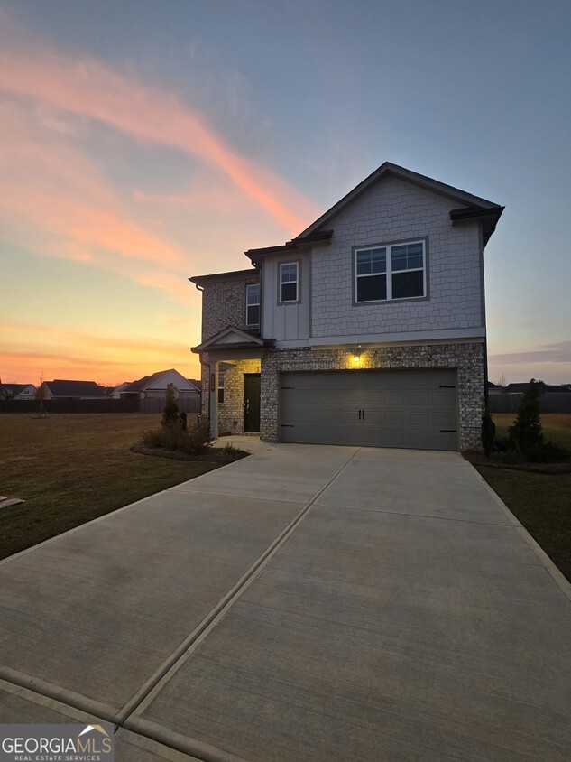 Primary Photo - 130 Rolling Mdw Wy