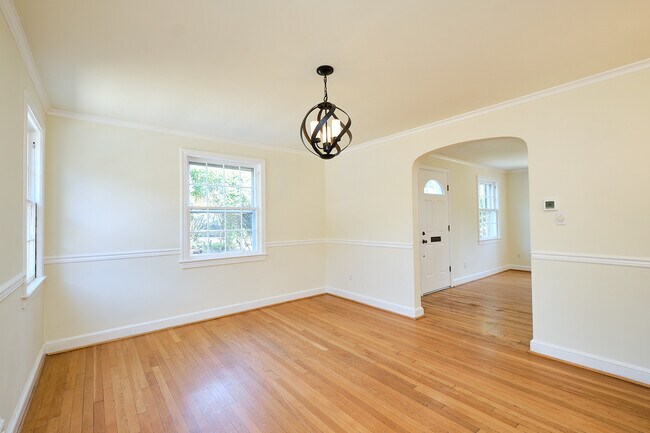 Building Photo - 1600 Foxhall Rd NW