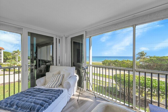 Foto del edificio - 2871 N Ocean Blvd