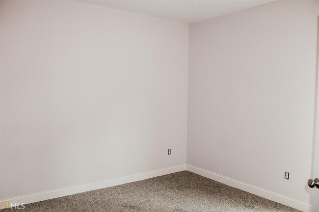 Foto del edificio - 103 High Cotton Dr