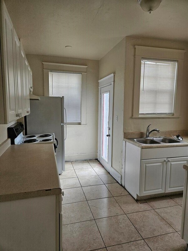 2116 Katherine St, Fort Myers, FL 33901 House Rental in Fort Myers