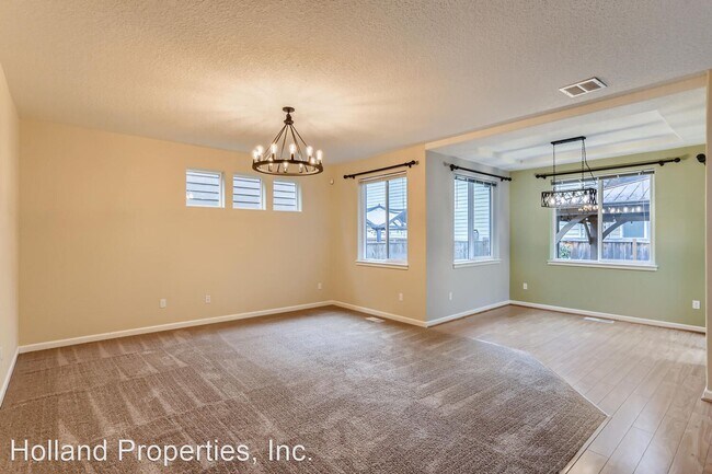 Foto del edificio - 3 br, 2.5 bath House - 5721 NE Lorena Ct