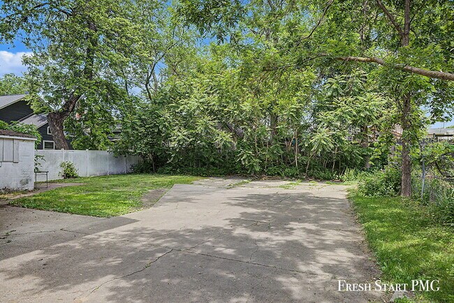 Foto del edificio - 851 Park St SW