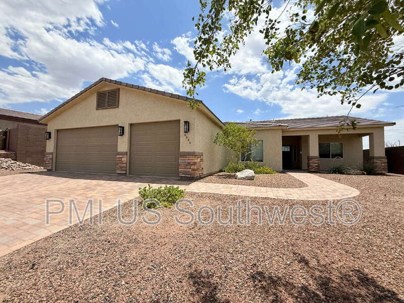 Primary Photo - 2534 Sonoma Rd