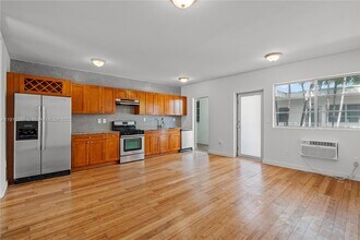 Building Photo - 7930 Tatum Waterway Dr