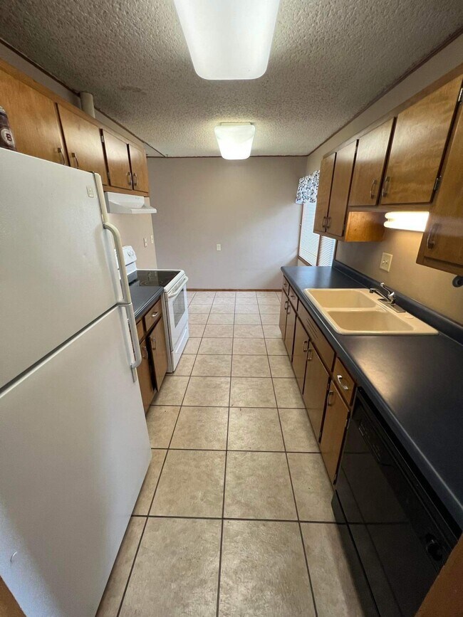Foto del edificio - 3727 NW 50th St