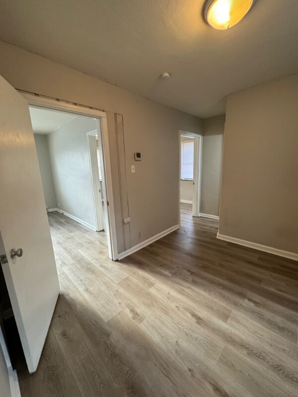 Foto del edificio - 6430 Hampton Ave