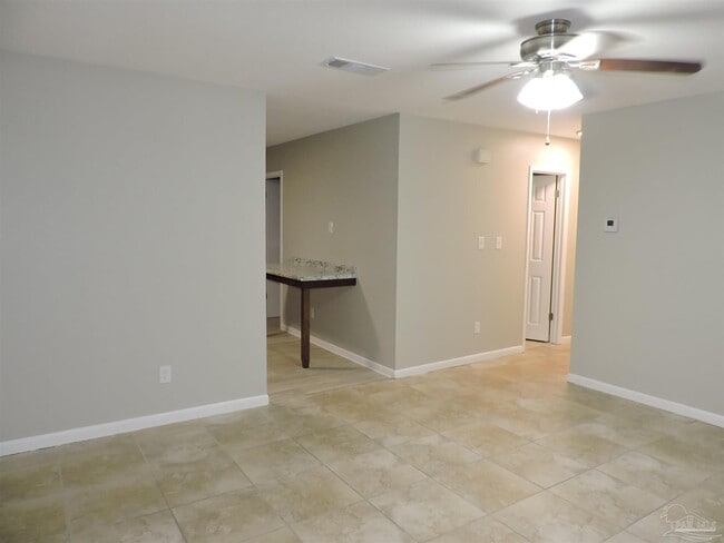 Building Photo - 5094 Yacht Harbor Cir